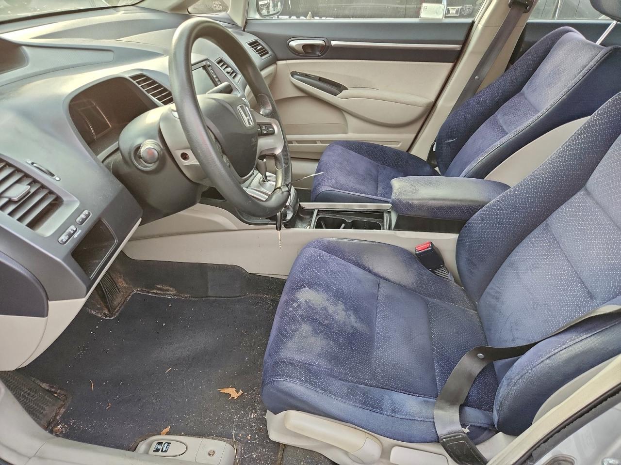 Honda Civic Hybrid Image 6