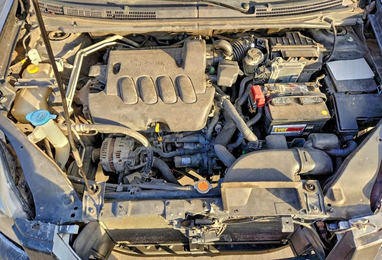 Nissan Sentra 2.0 Image 6