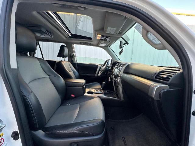 Toyota 4Runner Sr5 Image 5