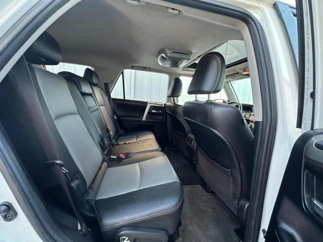 Toyota 4Runner Sr5 Image 6