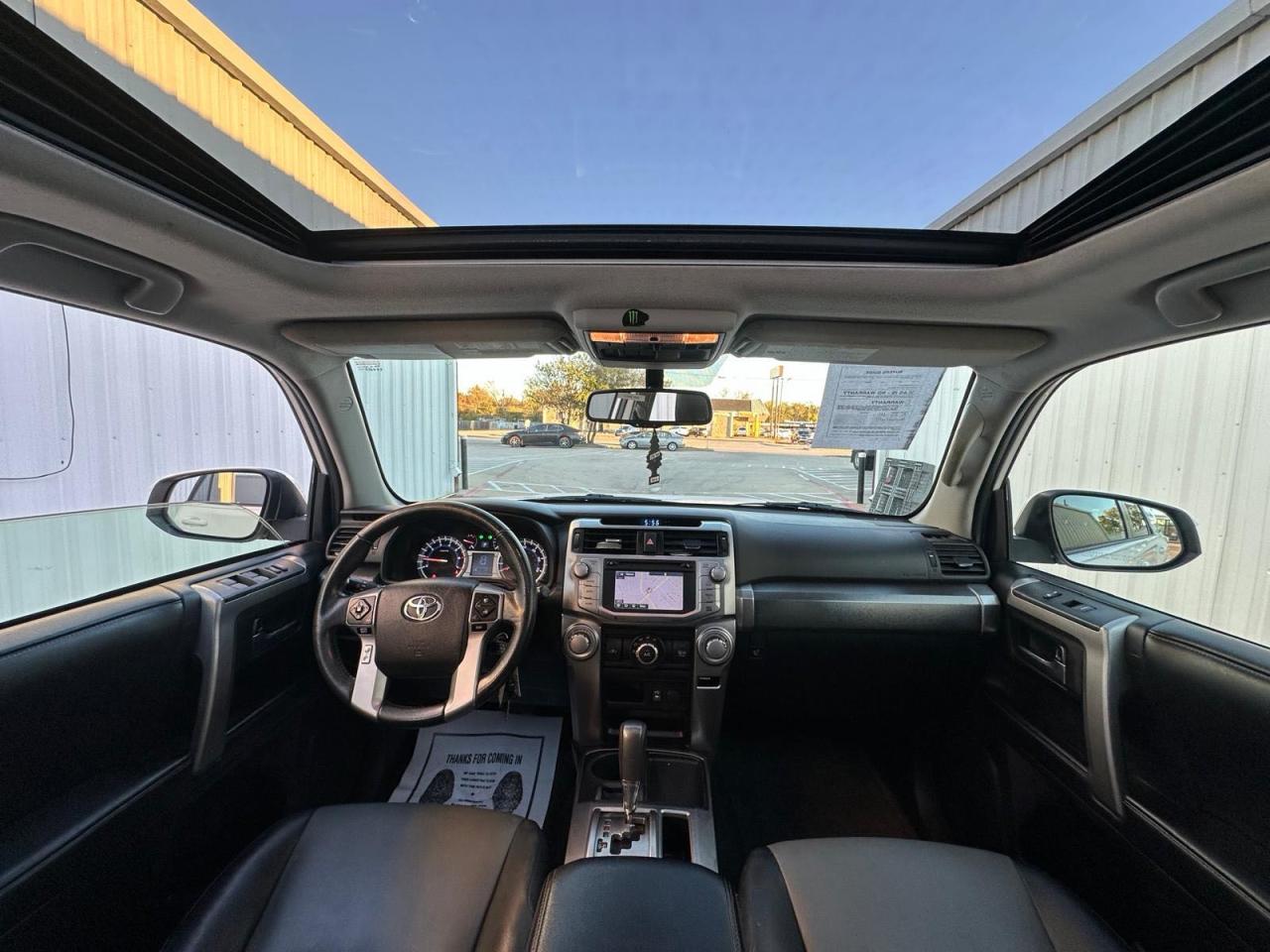 Toyota 4Runner Sr5 Image 12