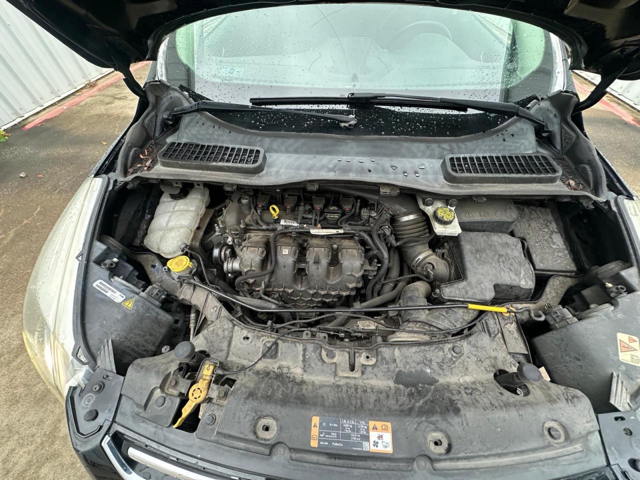 Ford Escape Titanium Image 6