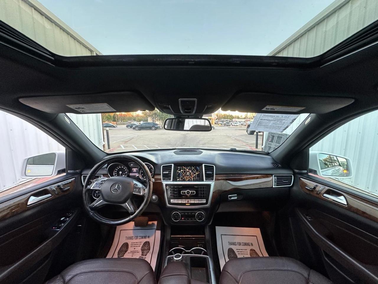 Mercedes-Benz M-Class 350 Image 7