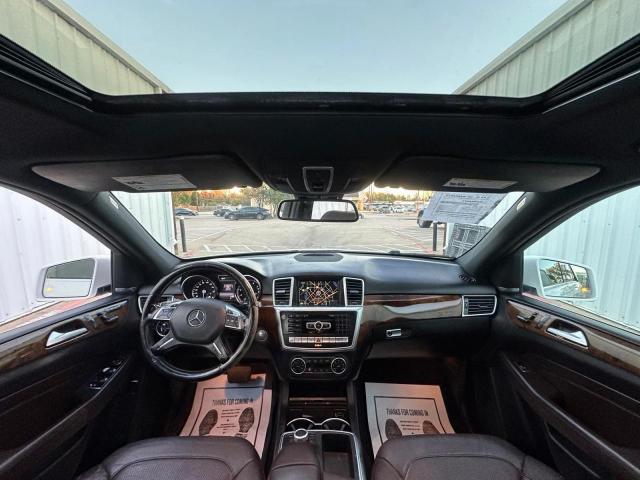 Mercedes-Benz M-Class 350 Image 7
