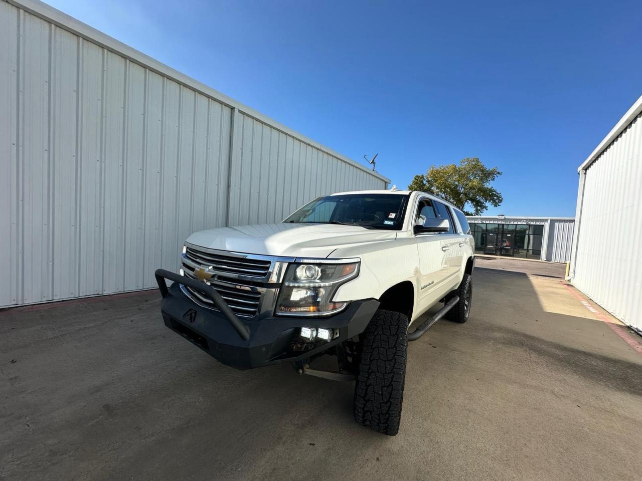 Chevrolet Suburban K1500 Ltz Image 5