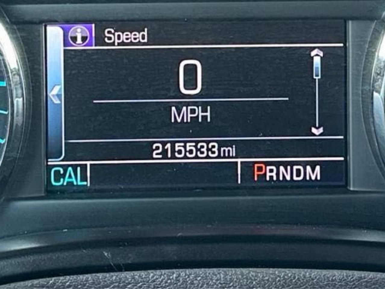 Chevrolet Suburban K1500 Ltz Image 12