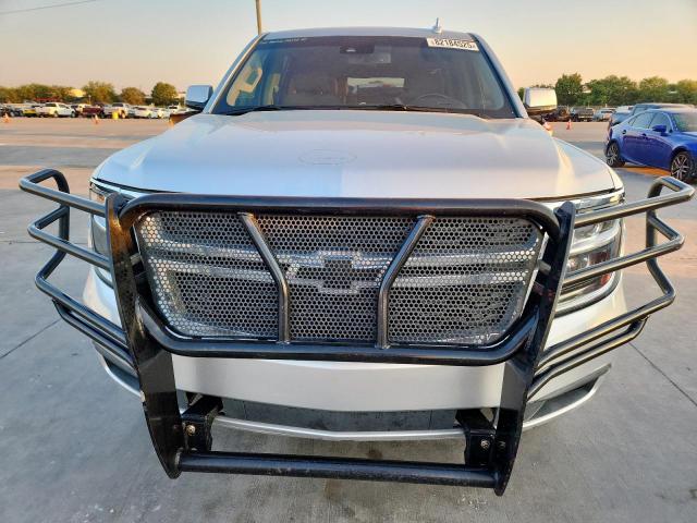 Chevrolet Suburban C1500 Lt Image 13