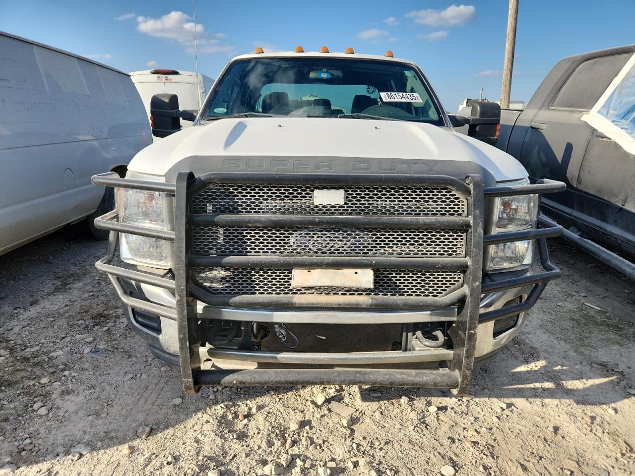 Ford F-350 Super Duty Image 3