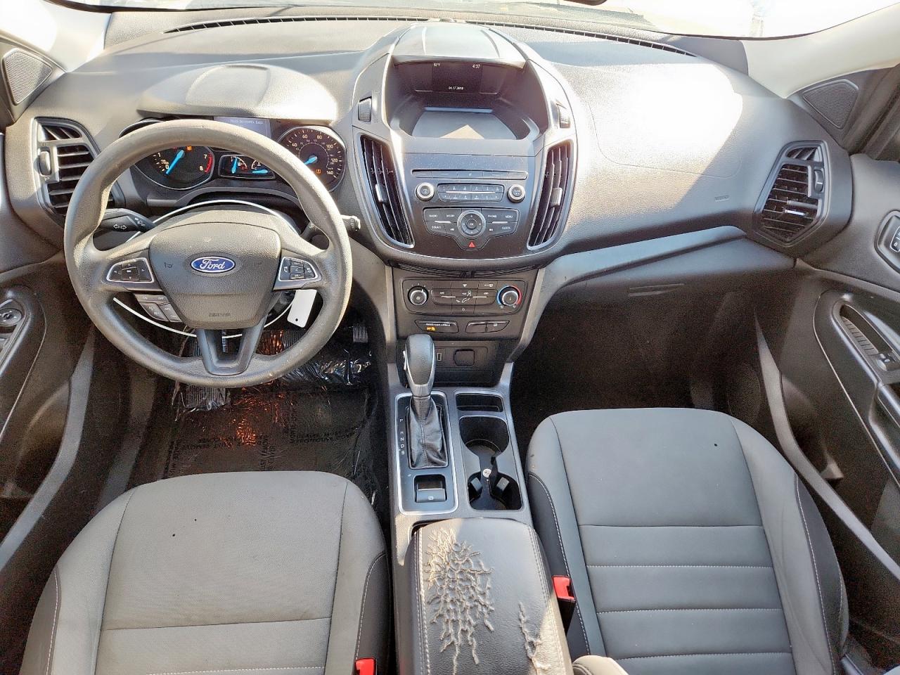 Ford Escape S Image 11