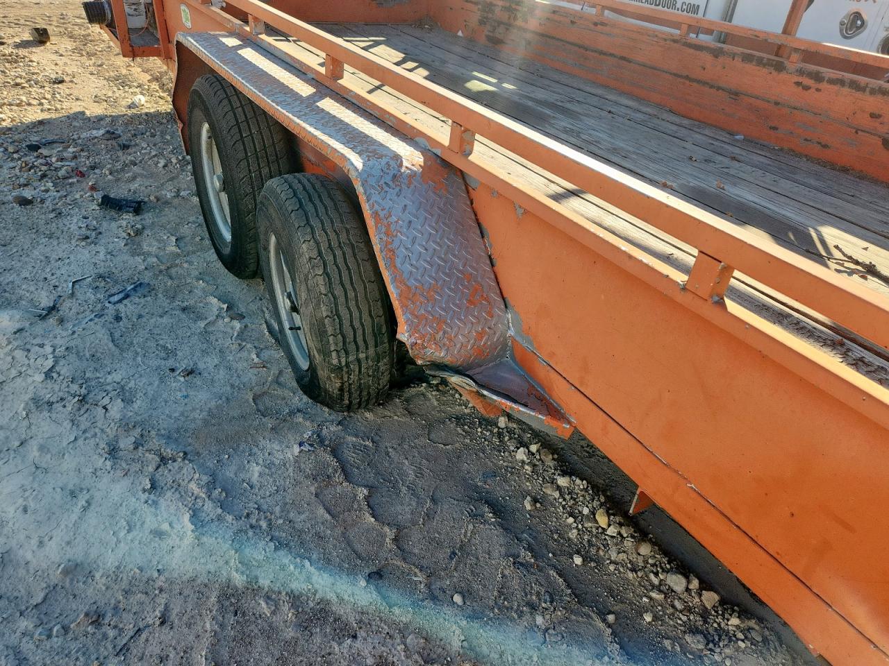 Load Trailer Image 10