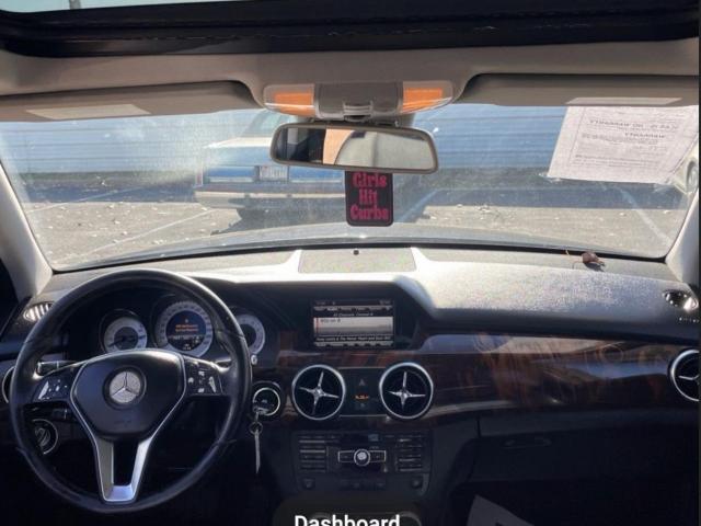 Mercedes-Benz GLK 350 Image 4