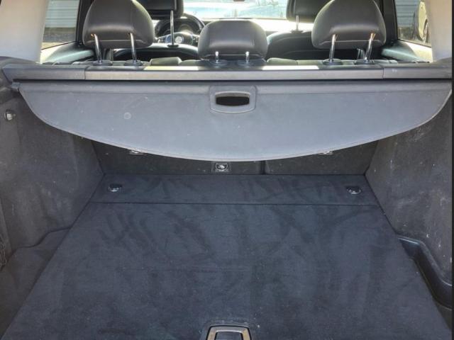 Mercedes-Benz GLK 350 Image 11