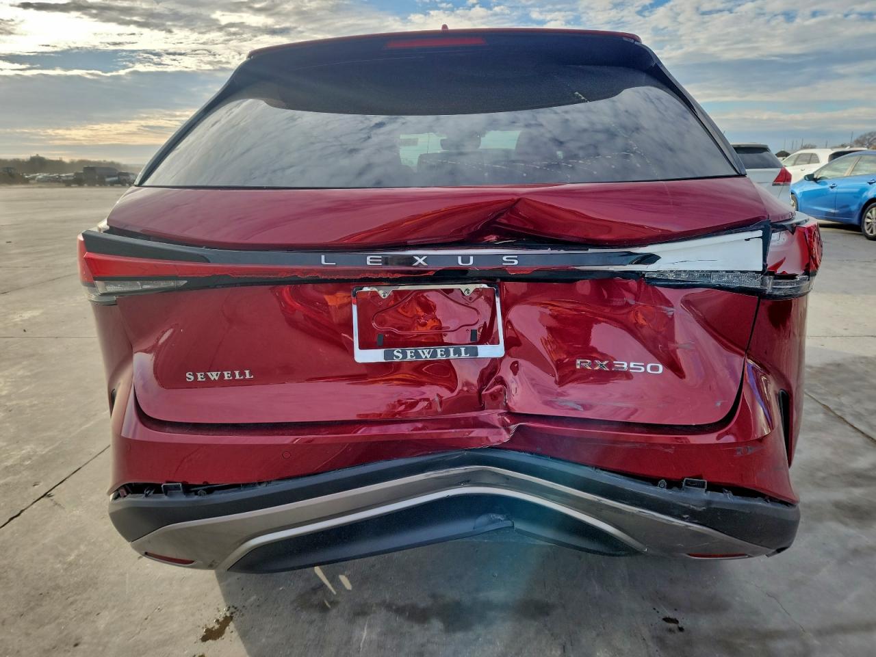 Lexus RX 350 Base Image 13