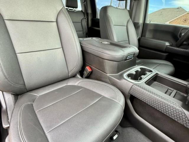 Chevrolet Silverado K2500 Custom Image 5