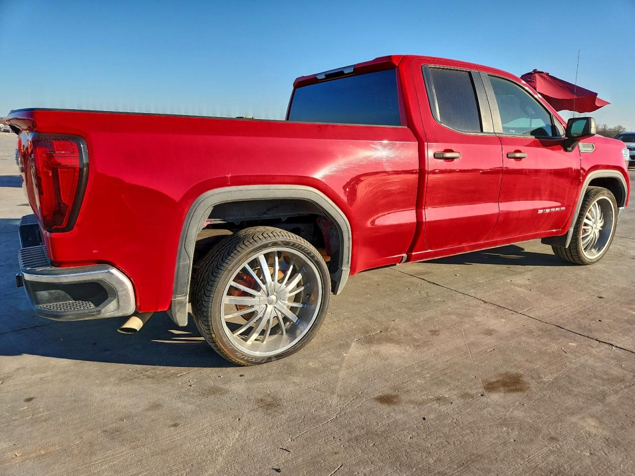 GMC Sierra C1500 Image 5