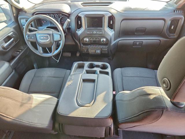 GMC Sierra C1500 Image 3