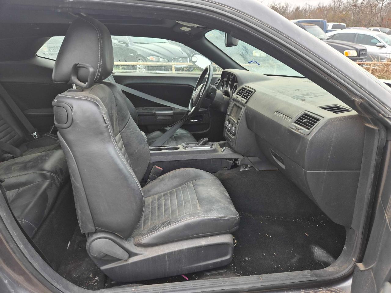 Dodge Challenger R/t Image 10