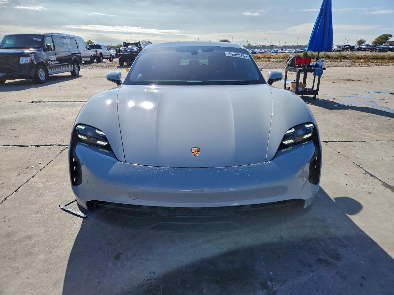 Porsche Taycan Gts Gts Image 5