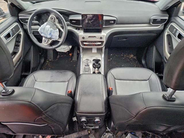 Ford Explorer Xlt Image 8