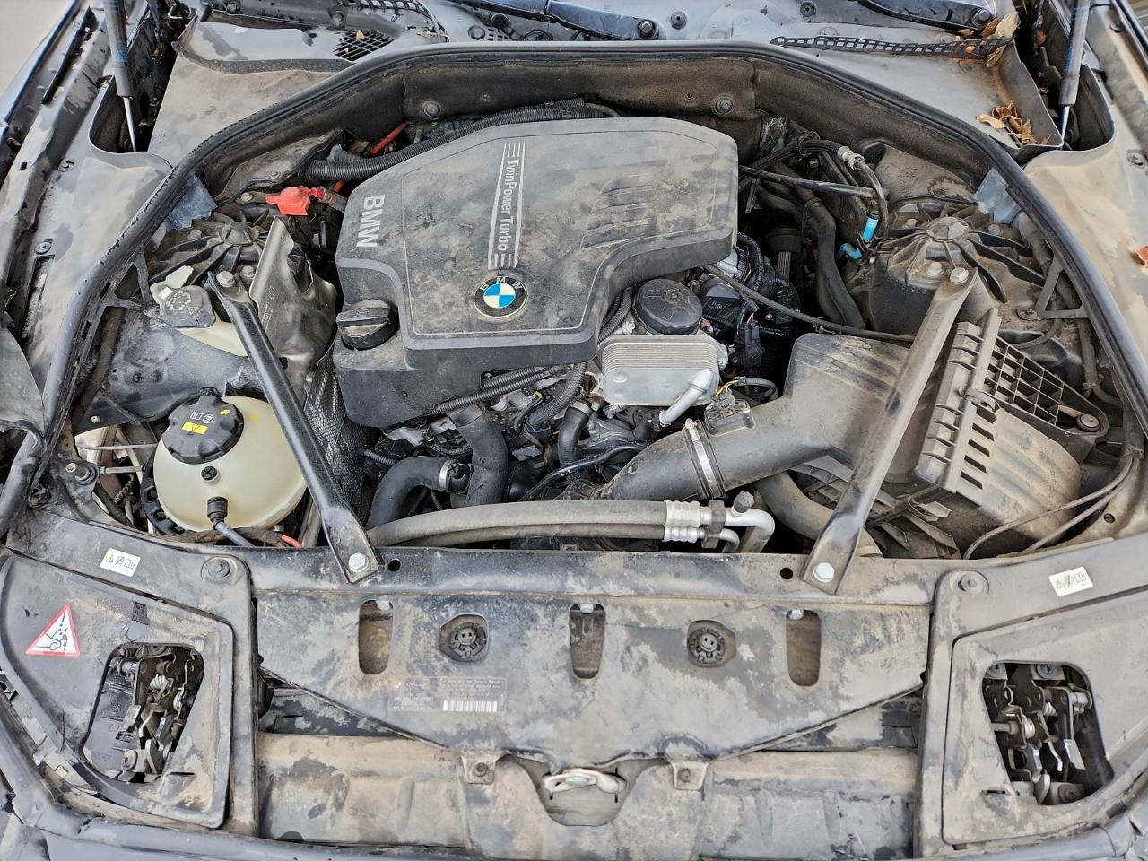 BMW 5 Series I Image 11