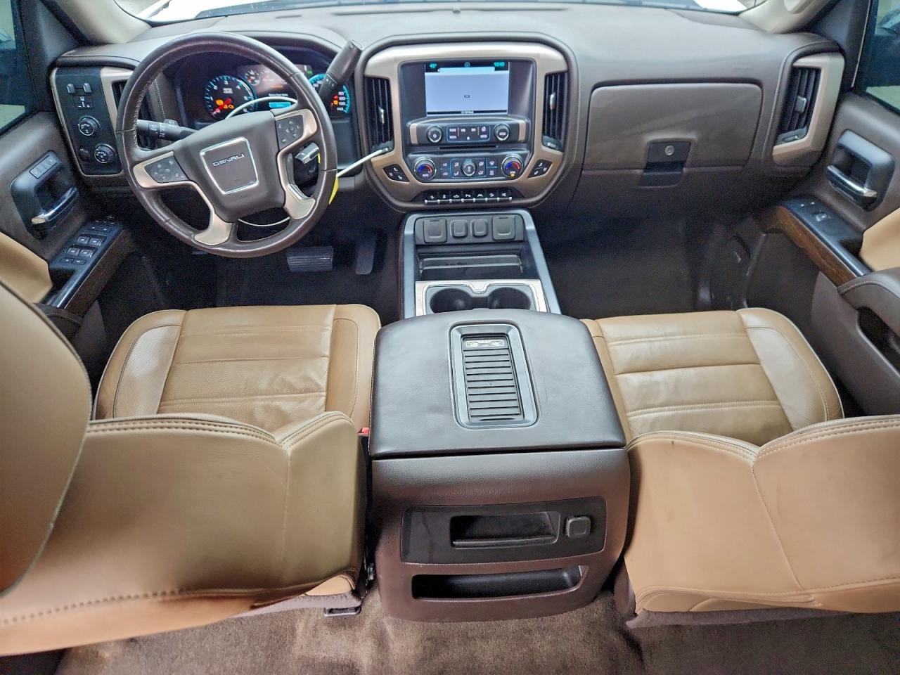 GMC Sierra K1500 Denali Image 5