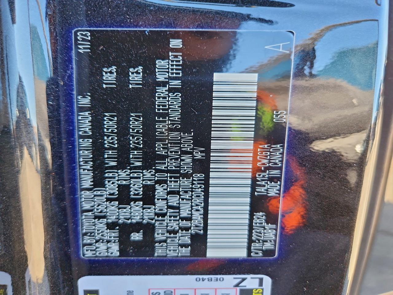 Lexus RX 350 Base Image 9