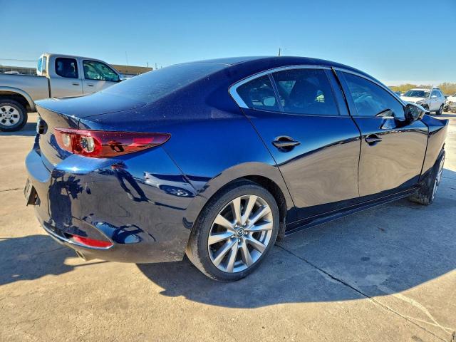 Mazda 3 Select Image 4