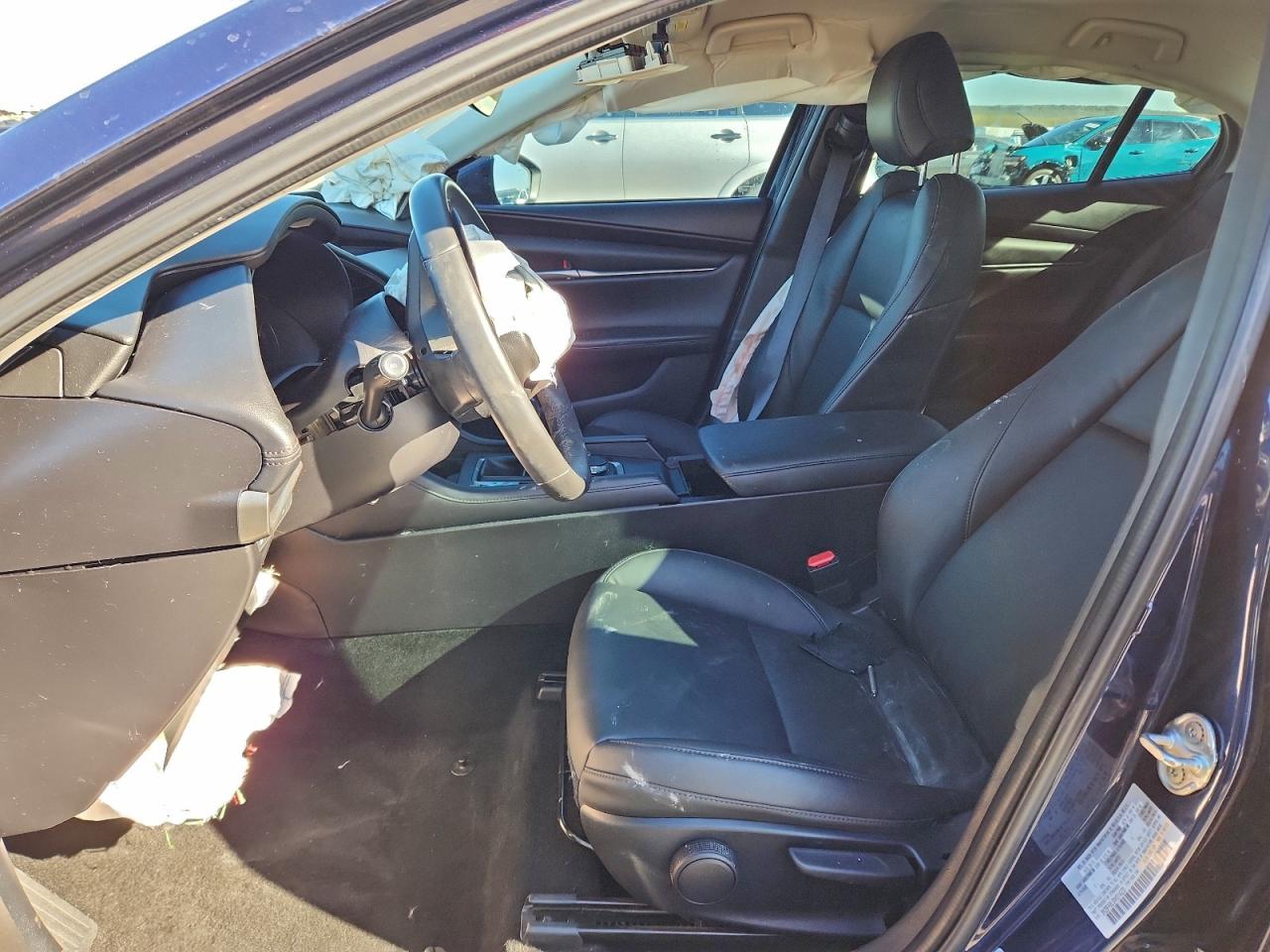 Mazda 3 Select Image 8