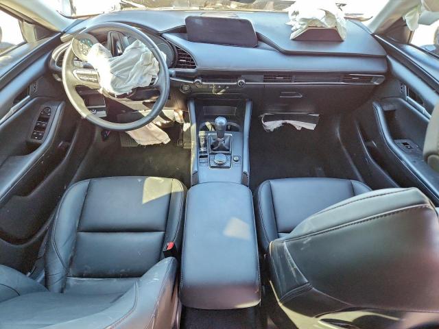 Mazda 3 Select Image 6