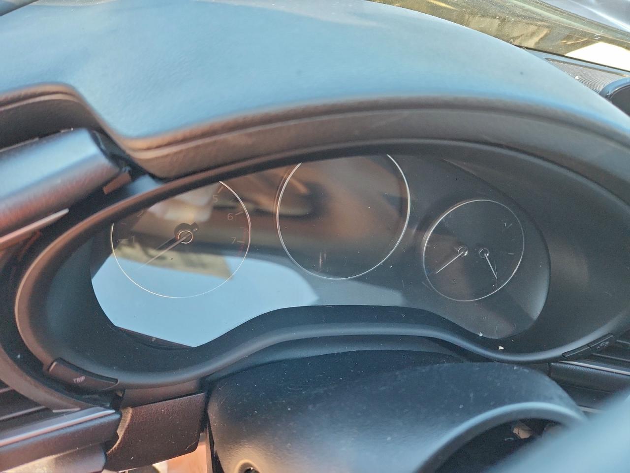 Mazda 3 Select Image 12