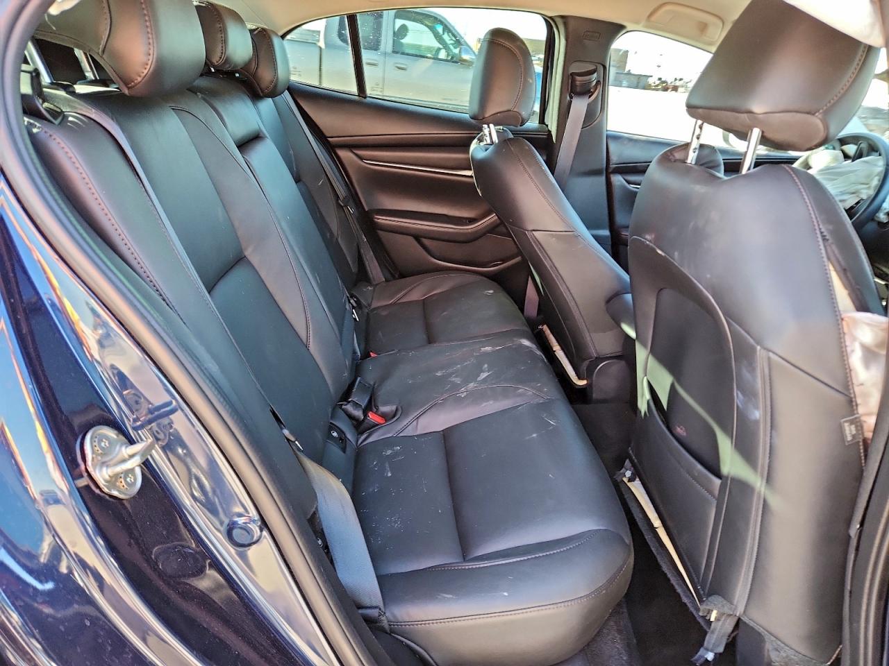 Mazda 3 Select Image 7