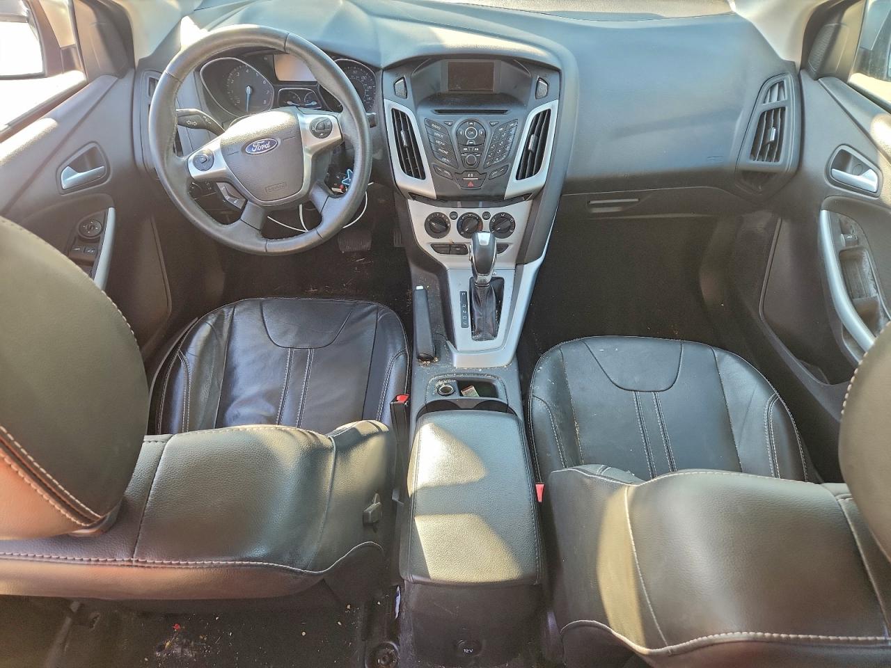 Ford Focus Se Image 12