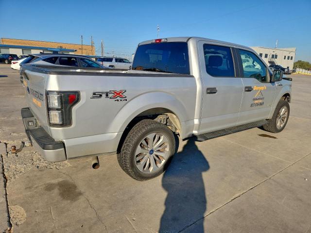 Ford F-150 Supercrew Image 4