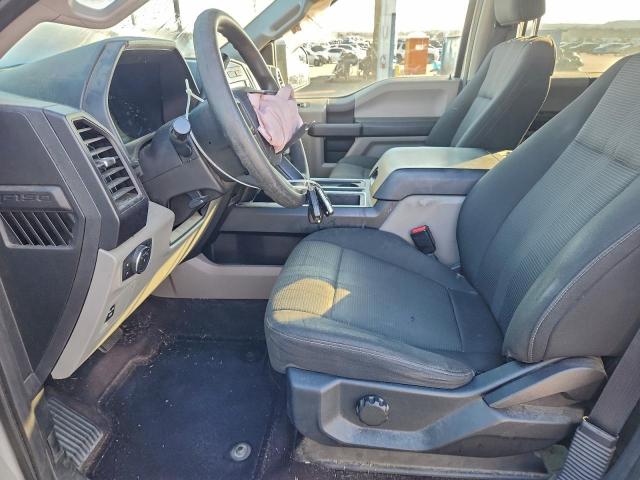 Ford F-150 Supercrew Image 8