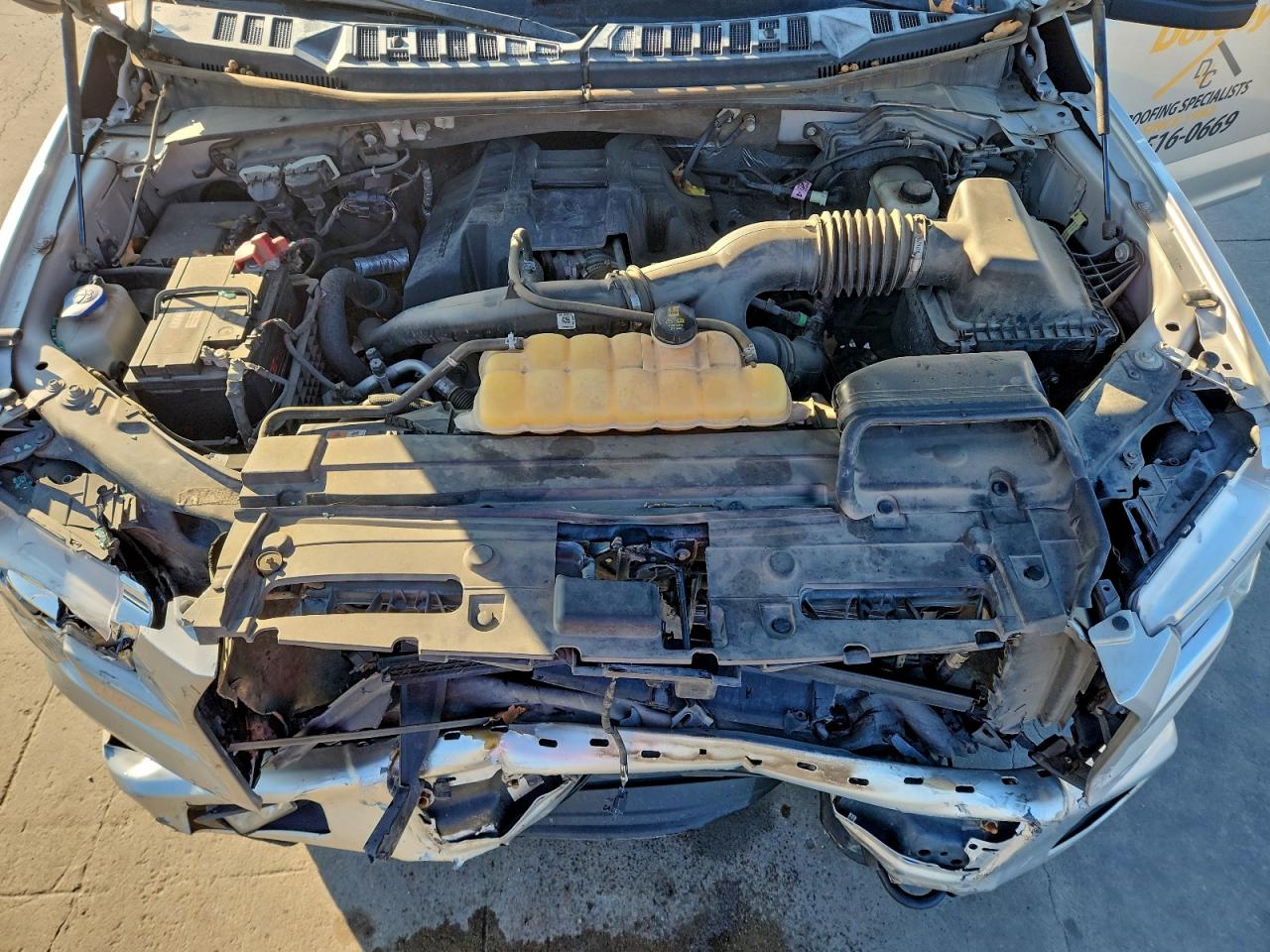 Ford F-150 Supercrew Image 6