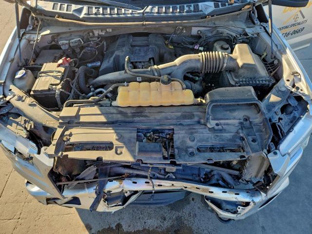 Ford F-150 Supercrew Image 6