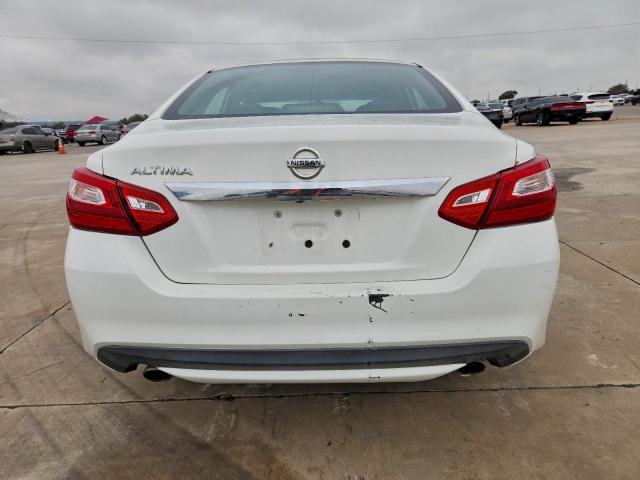 Nissan Altima 2.5 Image 7