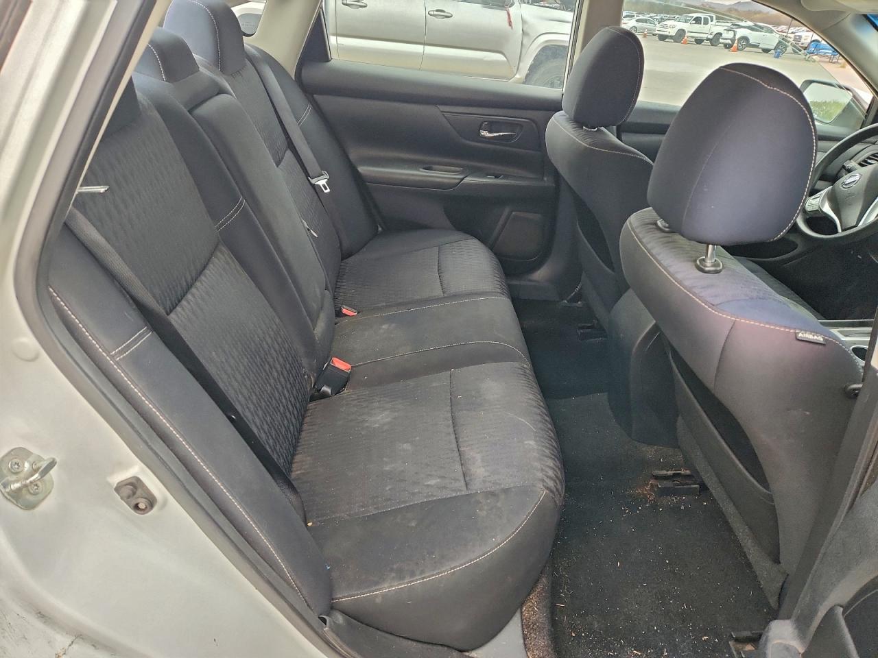 Nissan Altima 2.5 Image 10