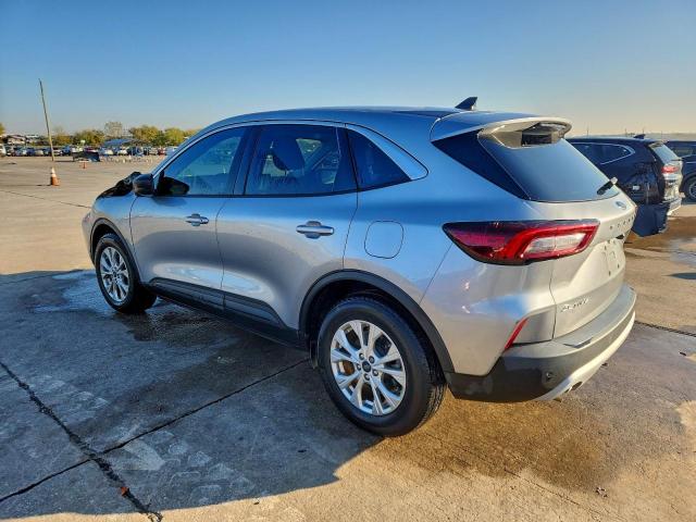 Ford Escape Active Image 6