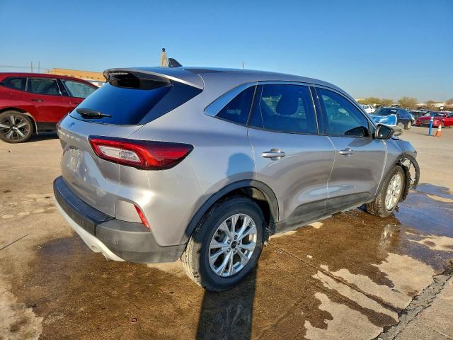 Ford Escape Active Image 3