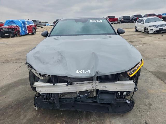 Kia K5 Gt Line Image 6