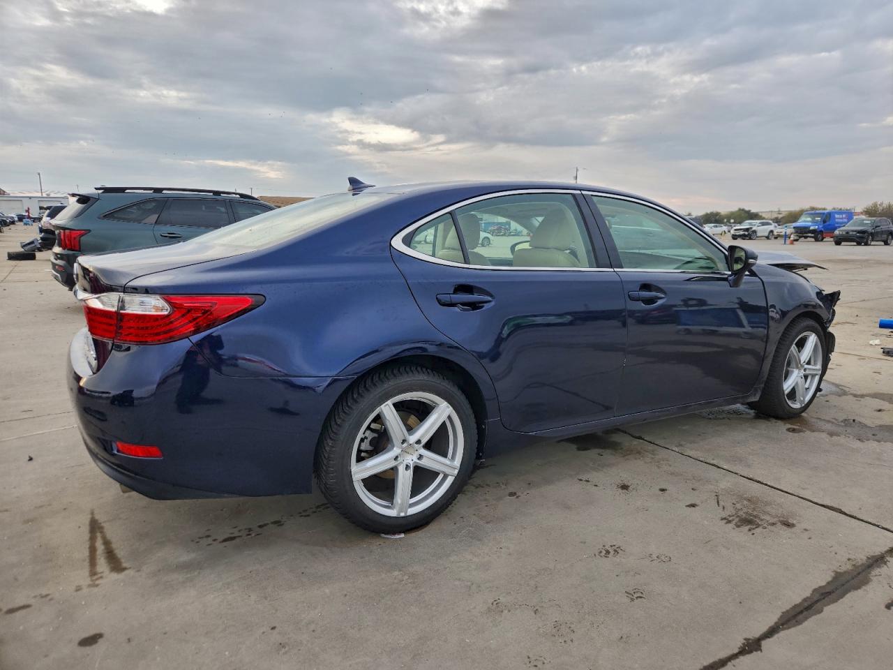 Lexus Es 350 Image 12