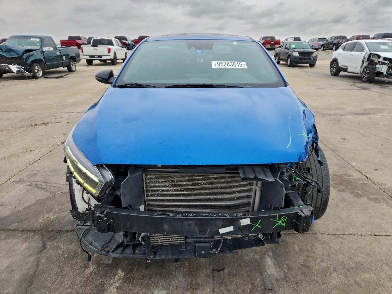 Kia Forte Gt Image 9