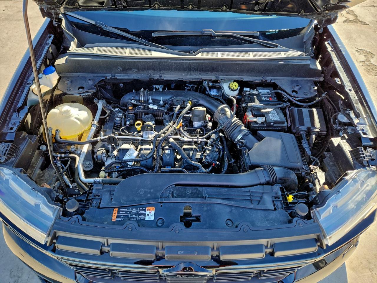 Ford Maverick L Lariat Image 11