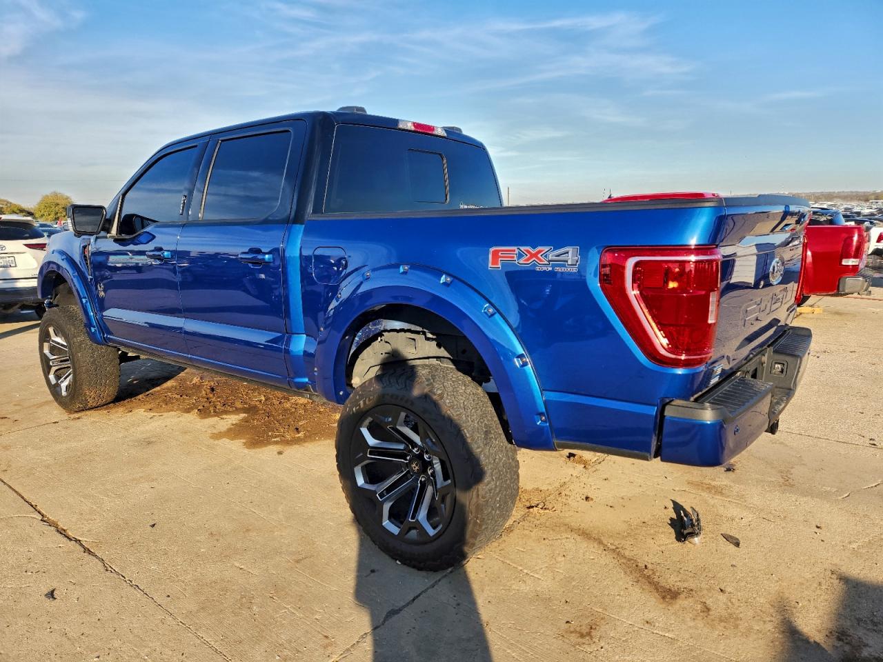 Ford F-150 Supercrew Image 4