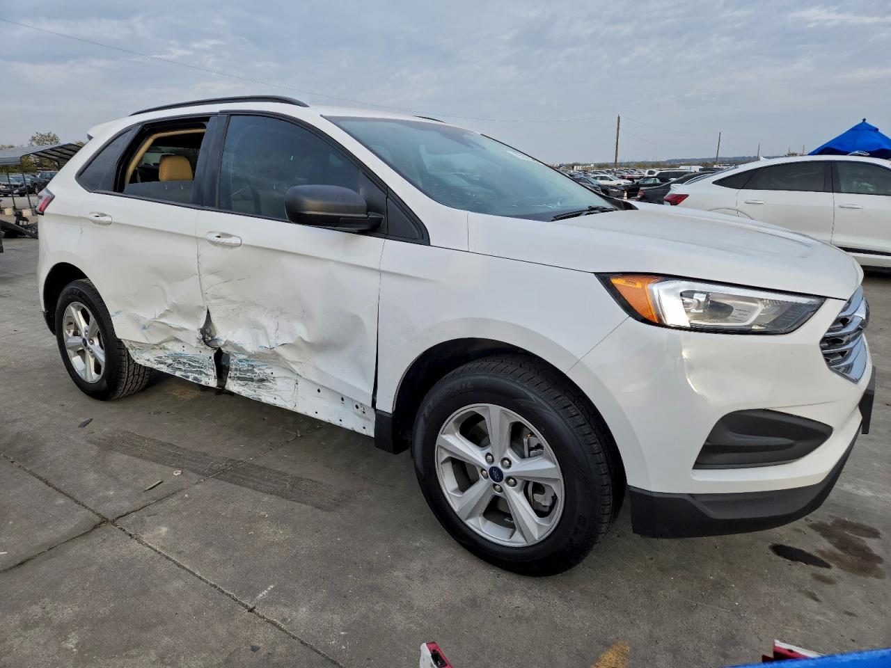 Ford Edge Se Image 2