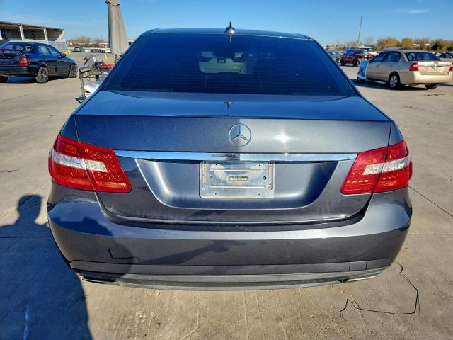 Mercedes-Benz E-Class 350 Image 6