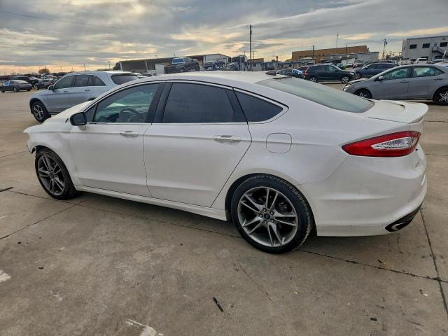 Ford Fusion Titanium Image 5