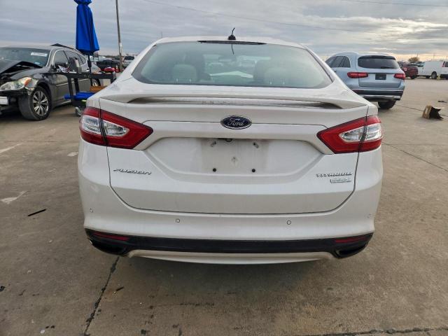 Ford Fusion Titanium Image 7