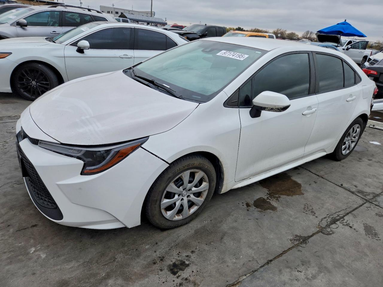 Toyota Corolla Le Image 1